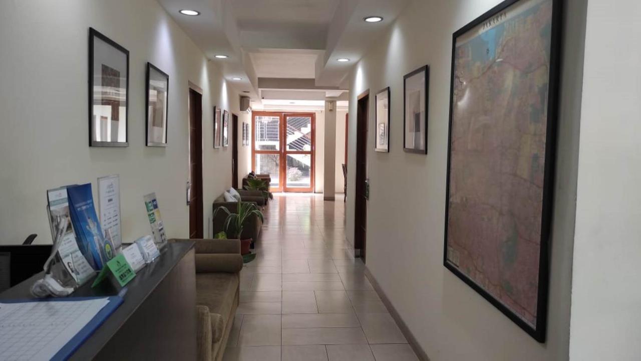 Jambuluwuk Residence Blok M ジャカルタ エクステリア 写真